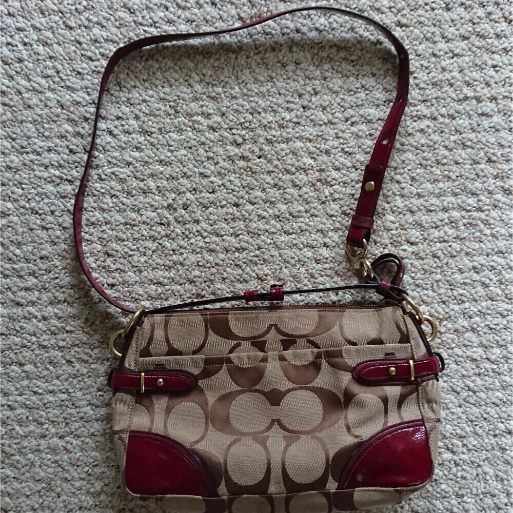 Coach Colette Signature Red/Brown Leather/Jacquard Zip Shoulder Bag - Picture 1 of 12